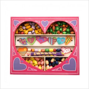 Gyöngyfűző szívek Gyöngyfűző szívek